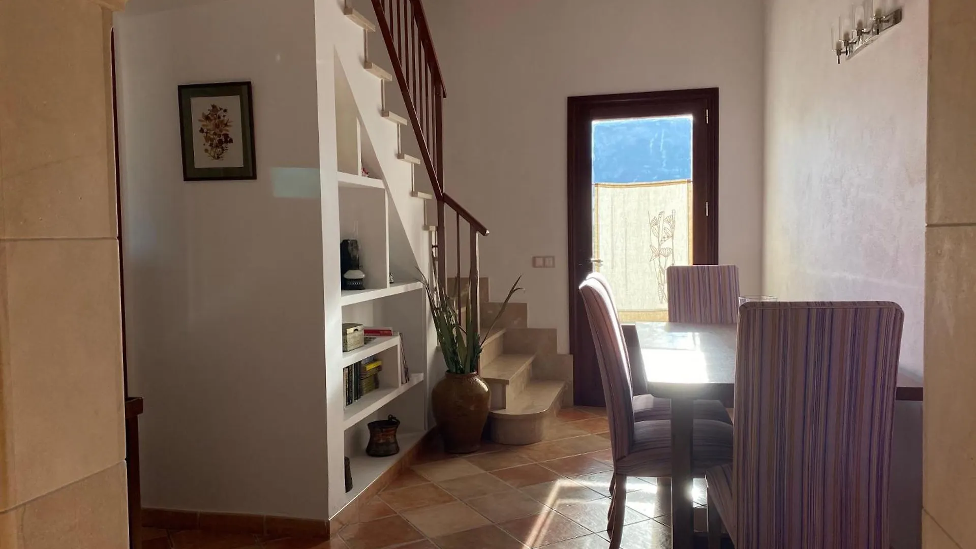 Casa Nuria, Haus Im Zentrum Von Pollensa, 10 Meter Von Der Calvario Treppe Entfernt, Fuer 6 Personen, Mit Wifi Und Klimaanlage, Pollenca