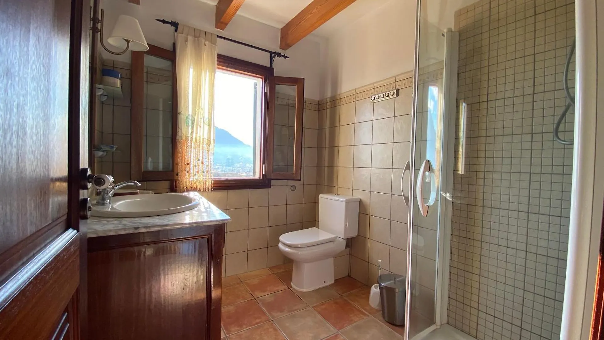 Casa Nuria, Haus Im Zentrum Von Pollensa, 10 Meter Von Der Calvario Treppe Entfernt, Fuer 6 Personen, Mit Wifi Und Klimaanlage, Holiday home