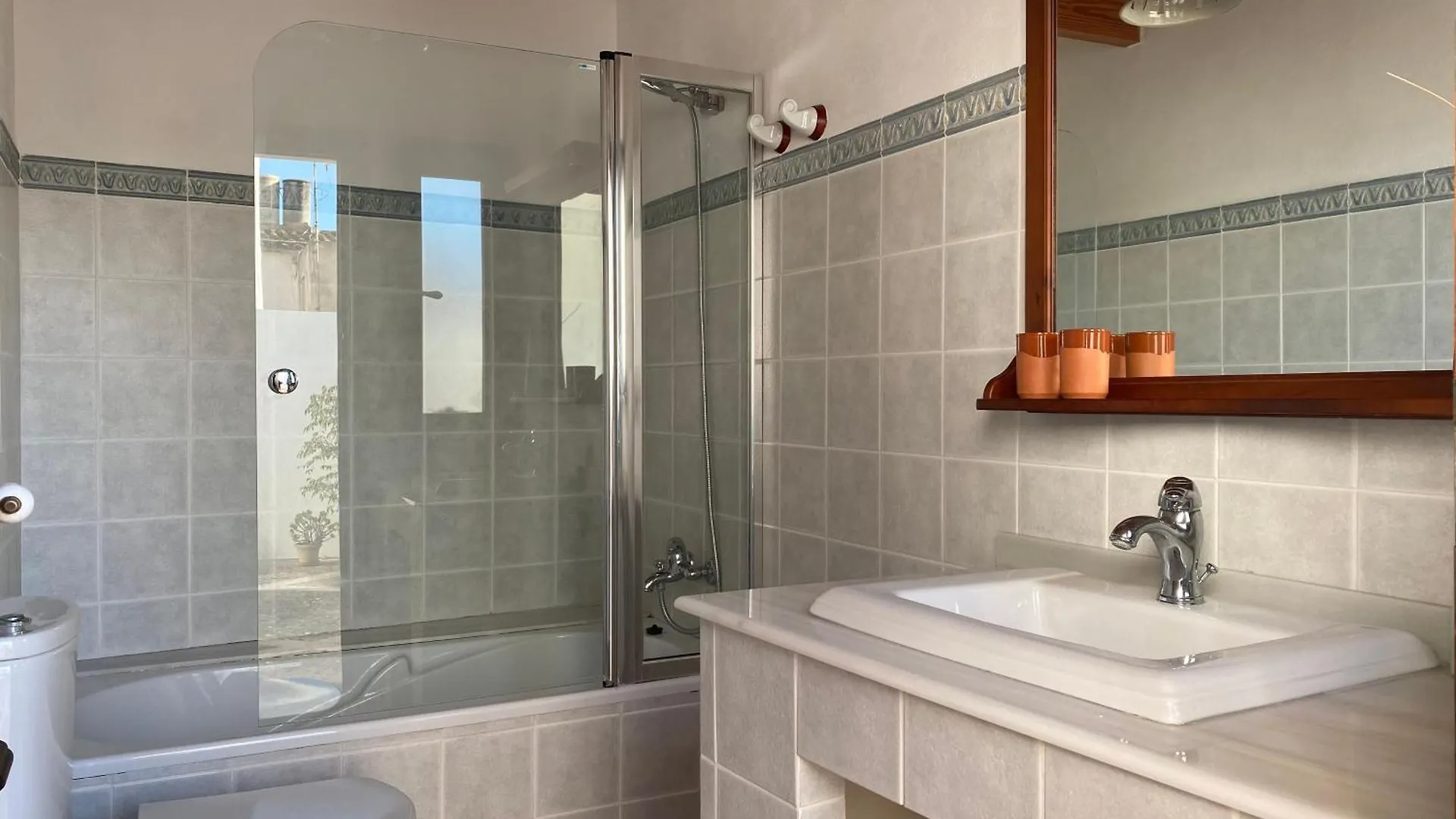 Holiday home Casa Nuria, Haus Im Zentrum Von Pollensa, 10 Meter Von Der Calvario Treppe Entfernt, Fuer 6 Personen, Mit Wifi Und Klimaanlage, Spain
